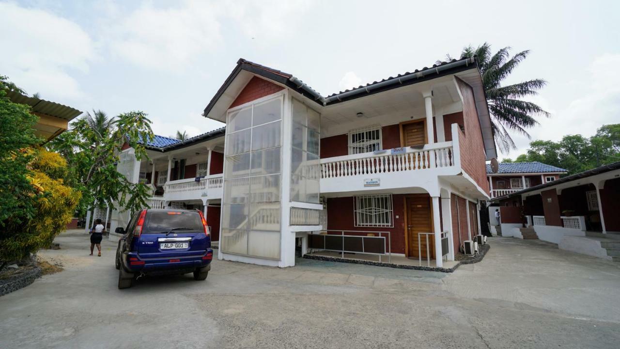 The Family Kingdom Resort ฟรีทาวน์ ภายนอก รูปภาพ